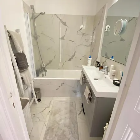 Lumineux, Parc Monceau, Champs Elysees, Sacre Coeur Apartamento *